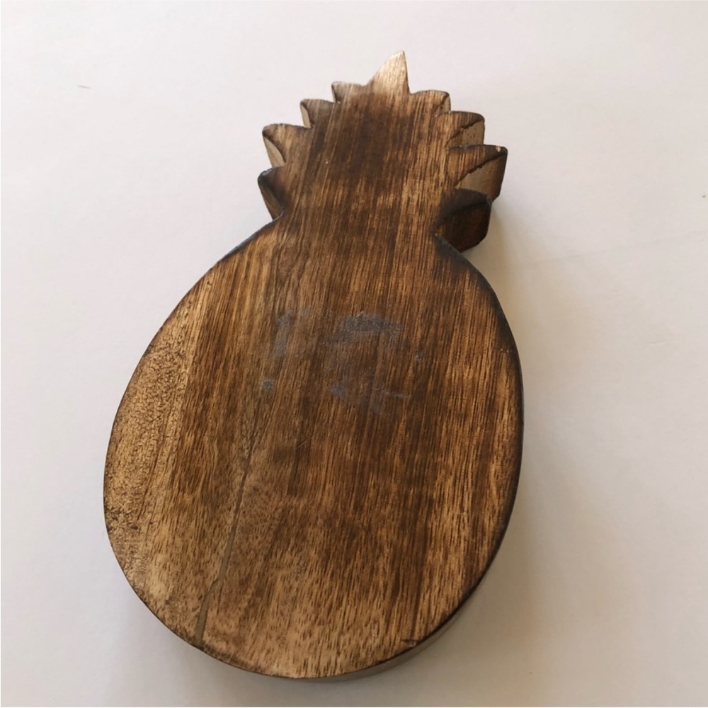 Wooden Pineapple Trinket Dish Hand Carved Wood Hawaii - Picture 2 of 2